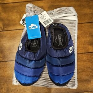 NWT nuvola slippers size 34/35
